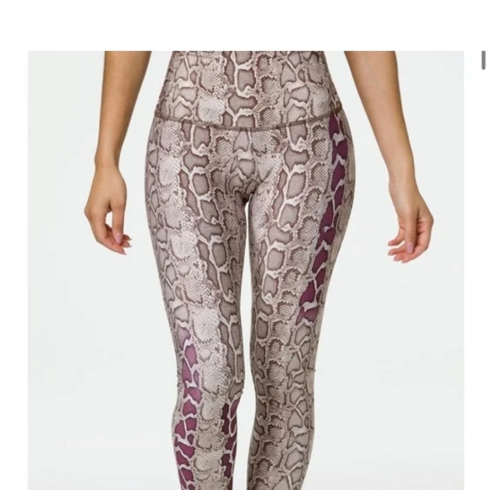 Onzie Small High Rise Yoga Pants